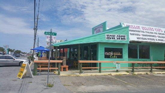 Chillin Gelato Beach Bar and Grill